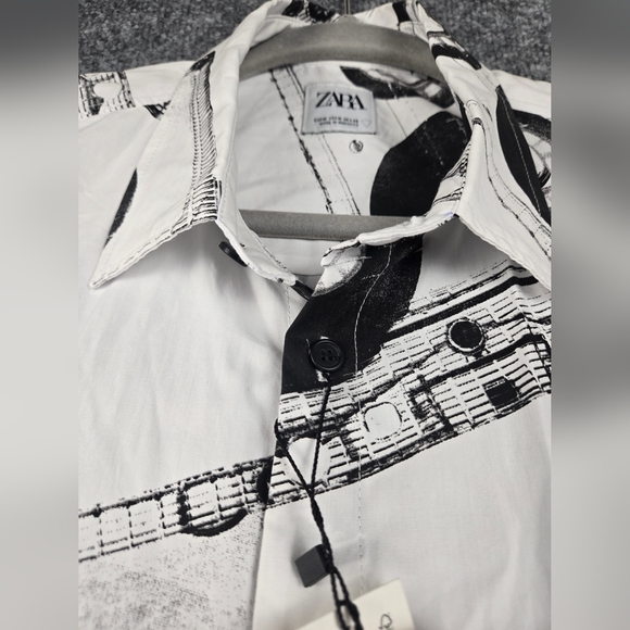 NWT Zara Men's White Shirt with Black Cassette Print Size M - Picture 2 of 11
